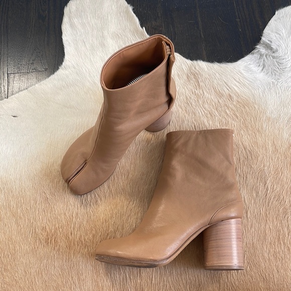 Maison Martin Margiela Shoes - Maison Margiela Tabi Boot